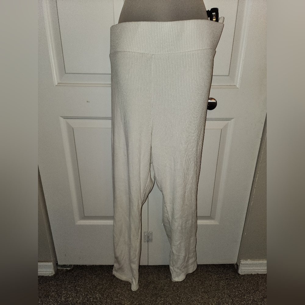 Old Navy 4x Cream Pants